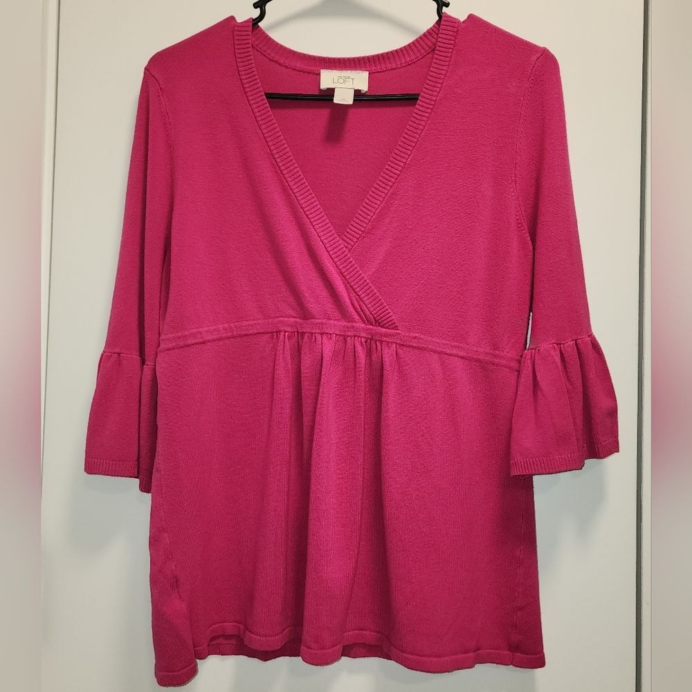 Women's Pink V-Neck Top